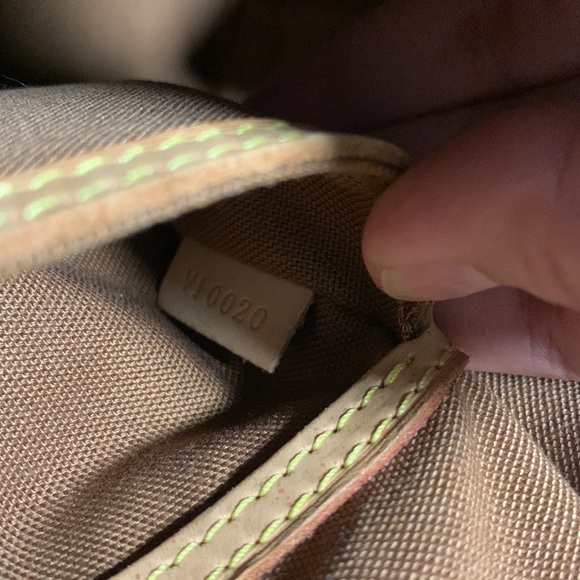 Vintage Louis Vuitton Alma. Dust bag not included. - Picture 13 of 13